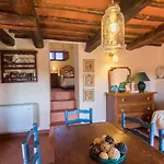 Szálloda Borgo Solamore Cortona