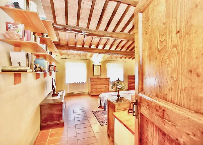 Borgo Solamore Отель Кортона